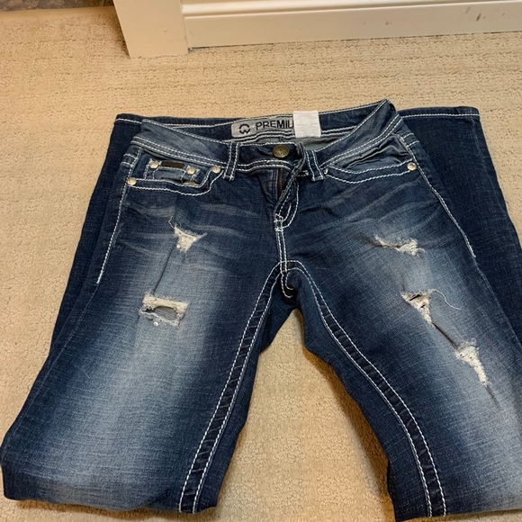 Jeans with sequence,rhinestone patches - Picture 1 of 3